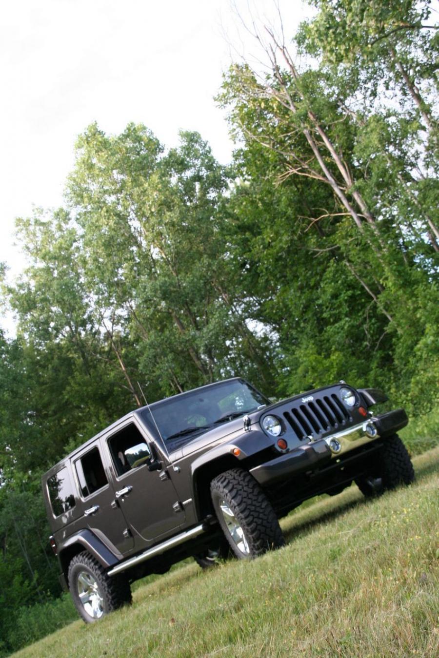  Jeep Wrangler Unlimited Ultimate 2007 года  (фото 6 из 29)